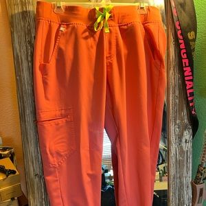 Figs Zamora Coral Jogger Scrubs